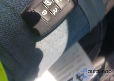 2022 Volkswagen Taos 1.5T Se из США, поврежденный, VIN 3VVLX7B26NM090163